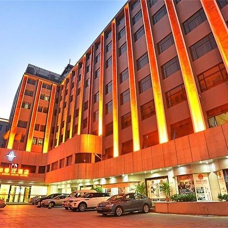 V8 Hotel Train Station Kanton Zewnętrze zdjęcie